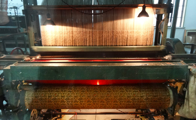 Suzhou No. 1 Silk Factory - Silk Weave