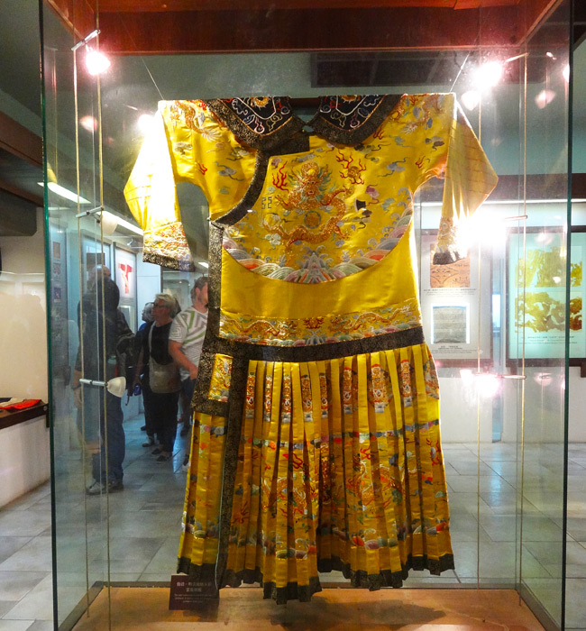 Suzhou No. 1 Silk Factory - Silk History