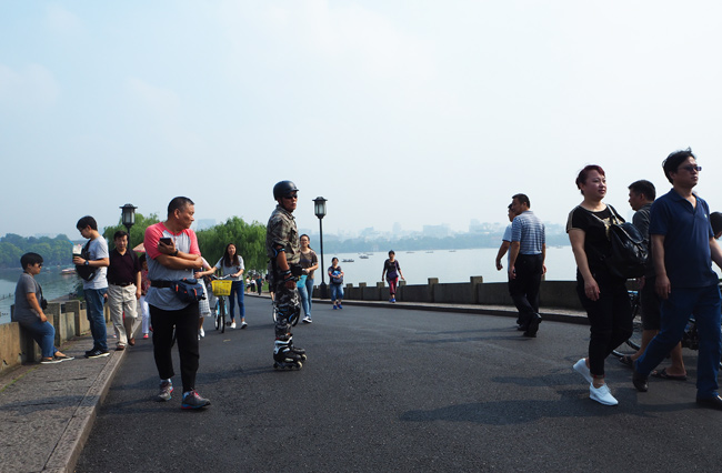 Hangzhou West Lake Bai Causeway