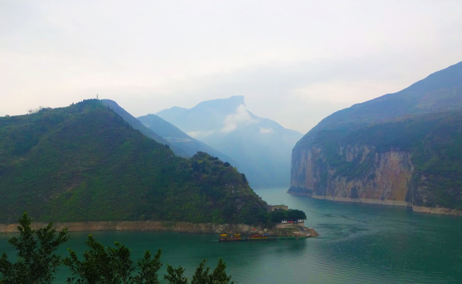 Yangtze River Cruise - Kuimen